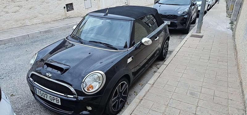 Negro Usado 2010 Mini Cooper Coupé Coupe | 5990 € - Imagen 1/4