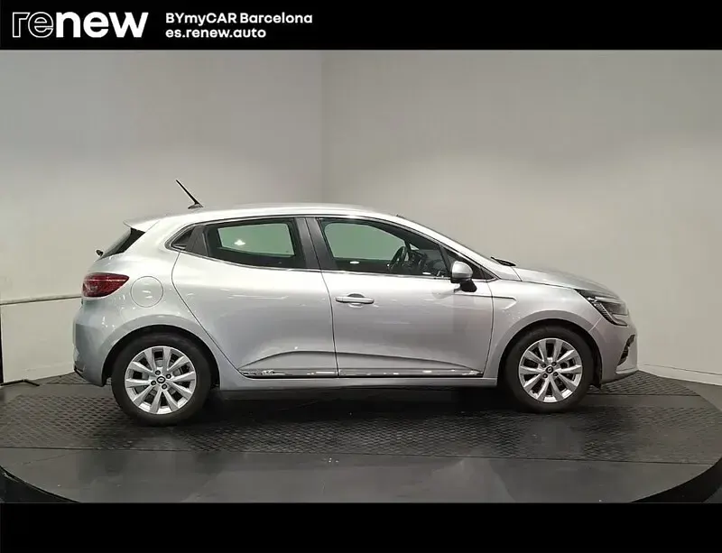 Usado Renault Clio V Zen 140 CV (102 kW) 2022 Gris Berlina