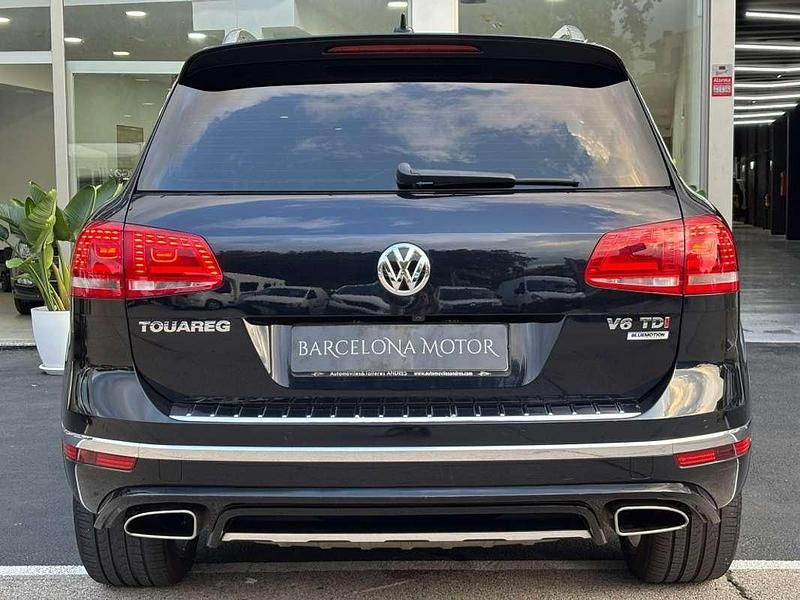 Usado VW Touareg R-line 262 CV (192 kW) 2015 Azul SUV