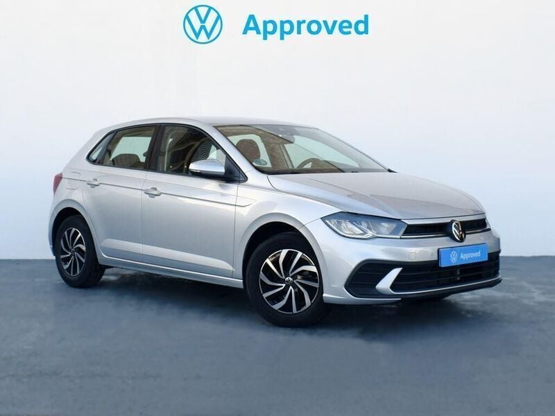 Gris Usado 2024 VW Polo Life Berlina | 18.915 € (Precio justo) - Imagen 1/4