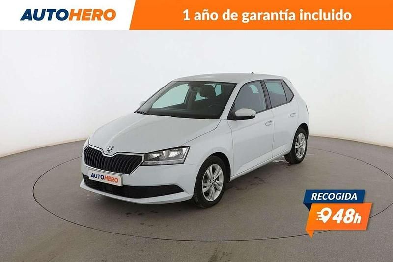Blanco Usado 2021 Skoda Fabia Ambition Utilitario | 12.190 € (Precio justo) - Imagen 1/3