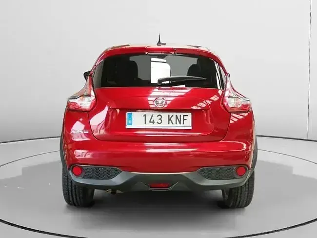 Usado Nissan Juke Acenta 115 CV (84 kW) 2018 Rojo SUV