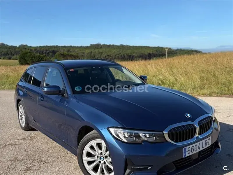 Usado BMW 320 190 CV (139 kW) 2021 Azul Familiar