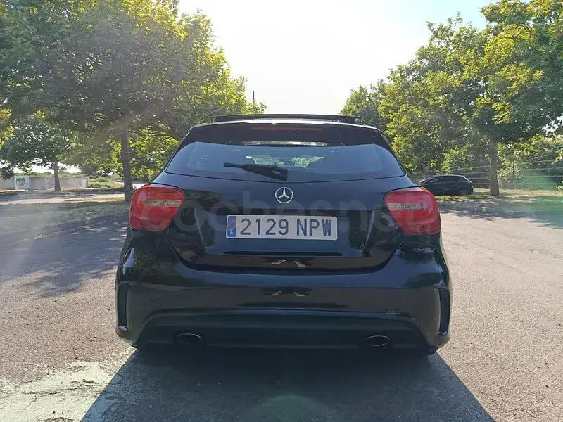 Usado Mercedes A220 AMG line 170 CV (125 kW) 2013 Negro Utilitario