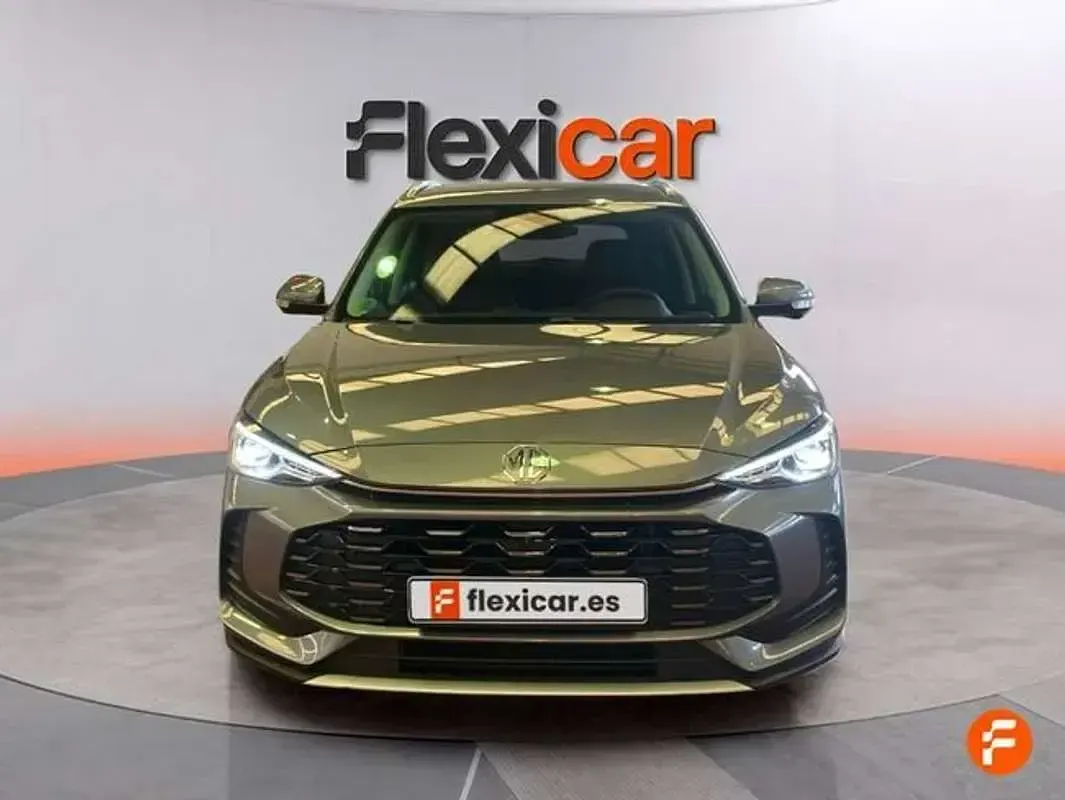 Usado MG ZS Comfort 197 CV (144 kW) 2025 Gris SUV