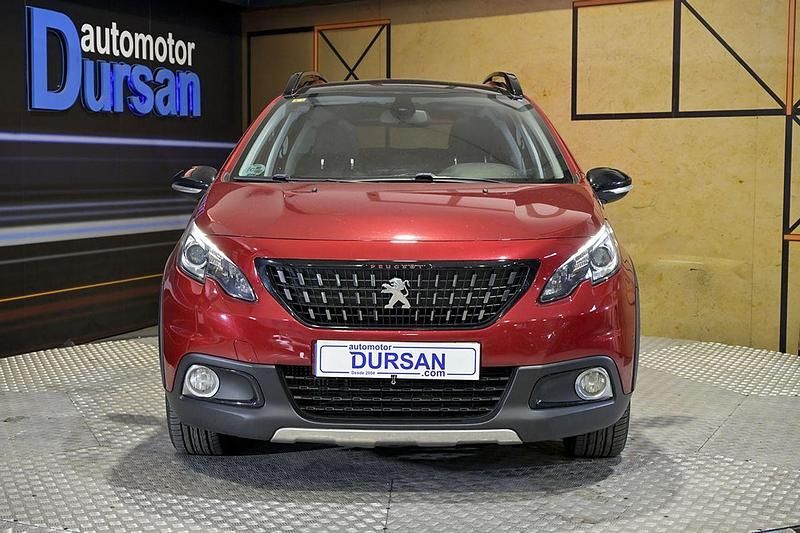 Usado Peugeot 2008 GT-line 120 CV (88 kW) 2018 Rojo SUV