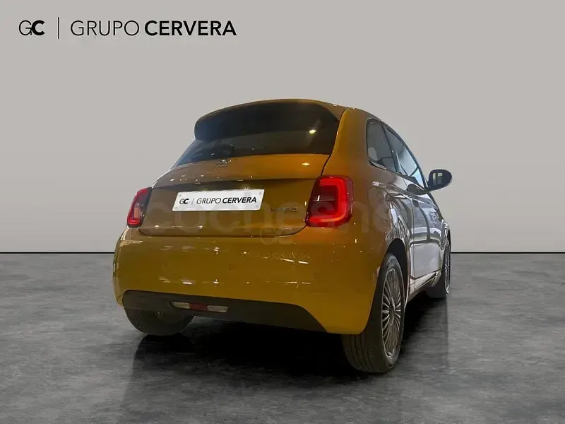 Nuevo Fiat 500 65 CV (47 kW) 2026 Marrón Berlina