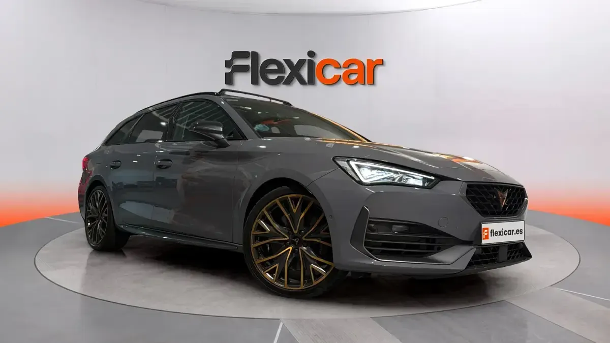 Usado Cupra Leon VZ 300 CV (220 kW) 2022 Utilitario