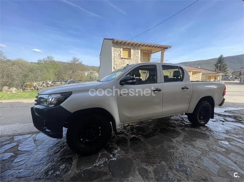 Usado Toyota HiLux 150 CV (110 kW) 2016 Blanco Pickup/Camioneta