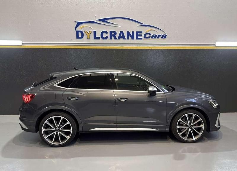 Usado Audi RS Q3 Sportback Ambiente 400 CV (294 kW) 2021 Gris SUV