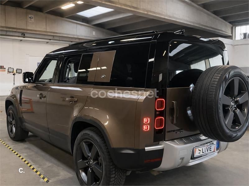 Usado Land Rover Defender SE 240 HP (176 kW) 2020 Castanho SUV