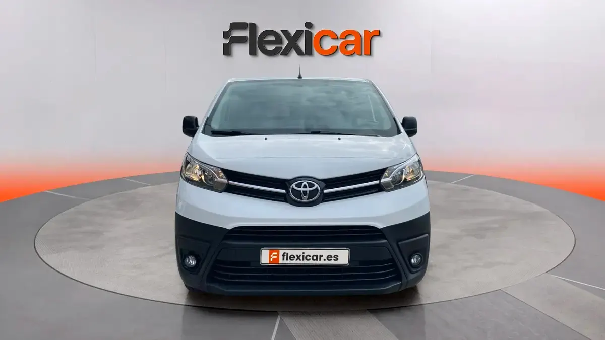 Usado Toyota Proace Verso 116 CV (85 kW) 2017 Blanco Familiar