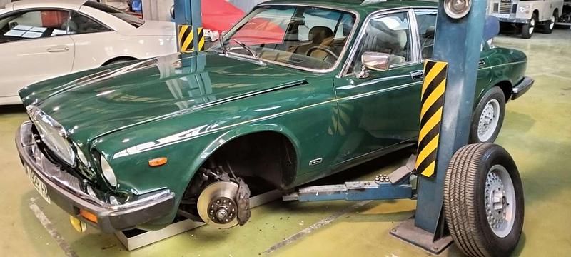 Usado Jaguar XJS 279 CV (205 kW) 1987 Verde Coupe