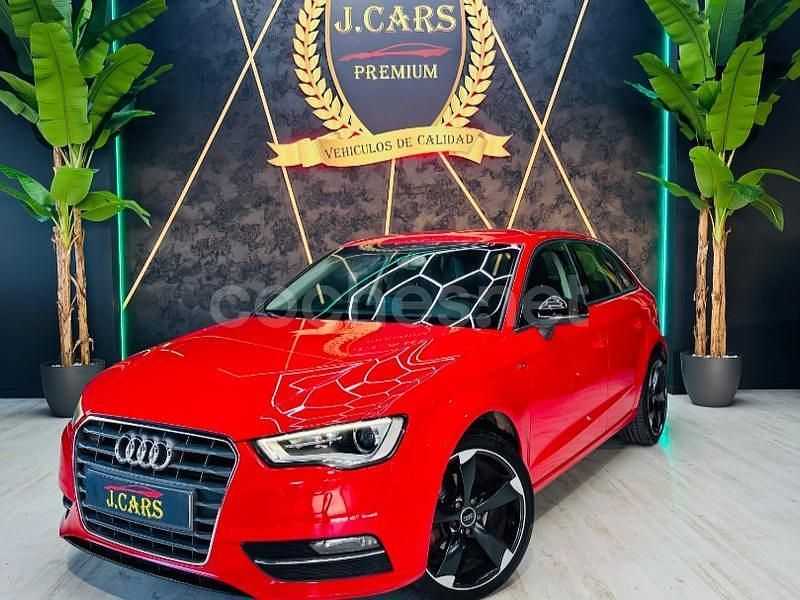 Rojo Usado 2013 Audi A3 Sportback Ambiente Berlina | 9900 € (Un poco caro) - Imagen 1/4