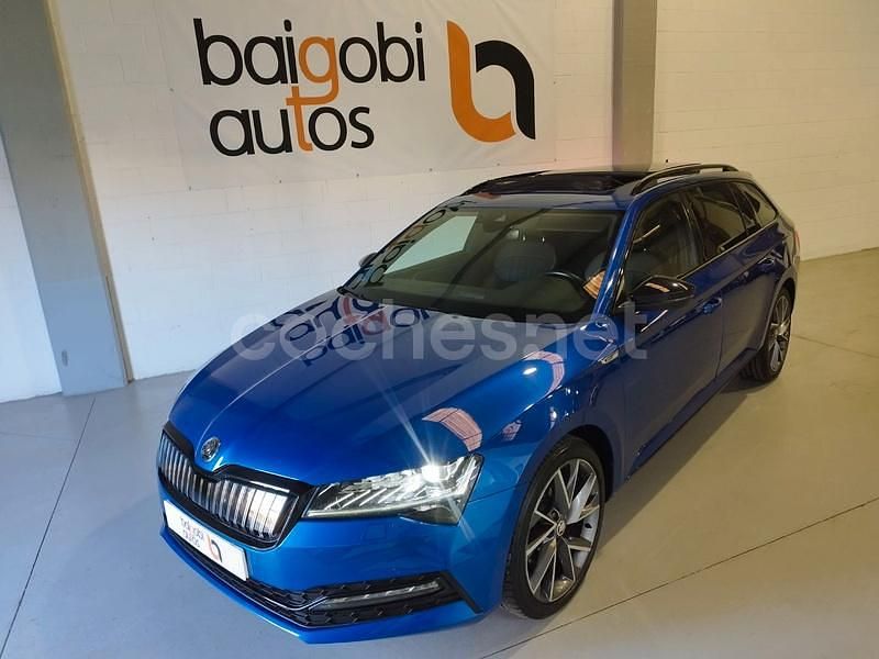 Azul Usado 2021 Skoda Superb SportLine Familiar | 27.990 € (Caro) - Imagen 1/4