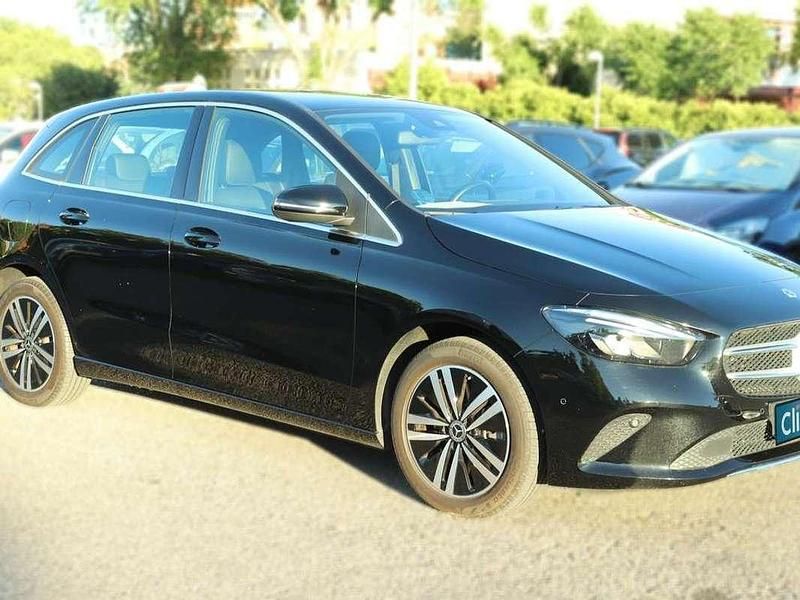 Usado Mercedes E250 160 CV (117 kW) 2022 Negro Utilitario