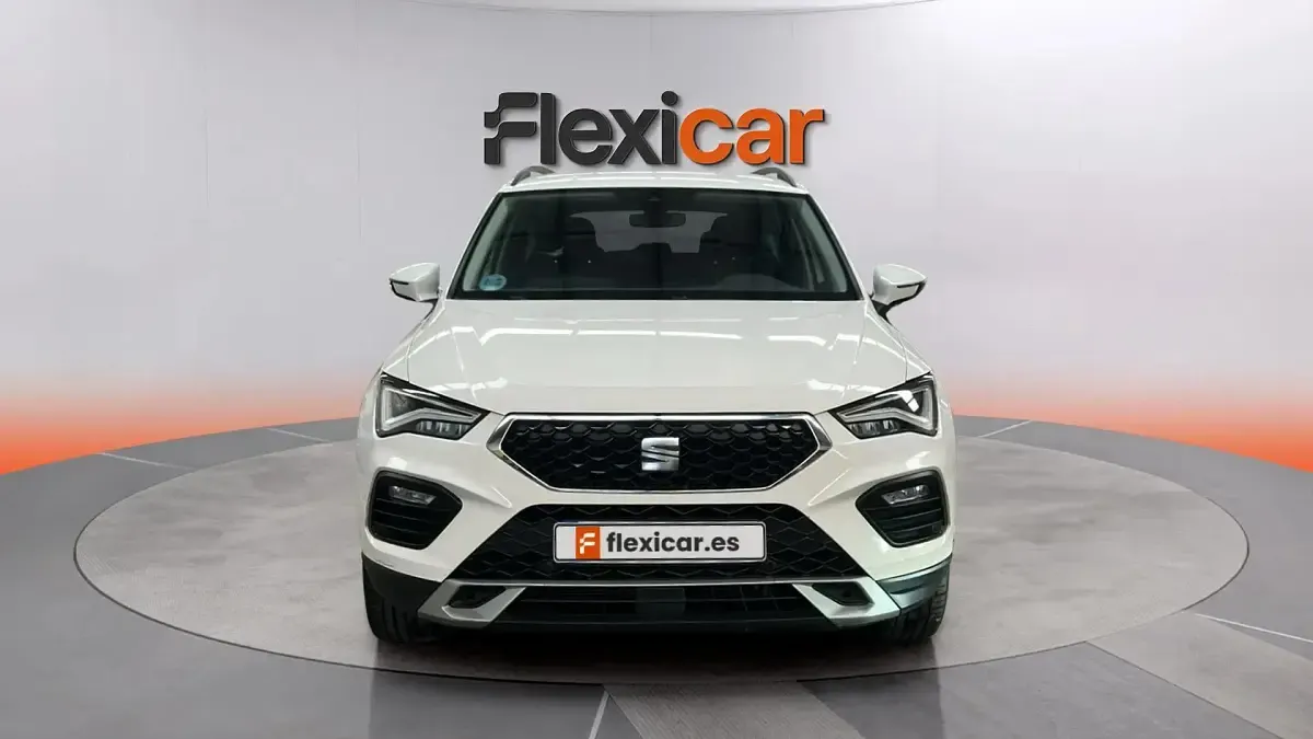 Usado Seat Ateca Style 150 CV (110 kW) 2023 Blanco SUV