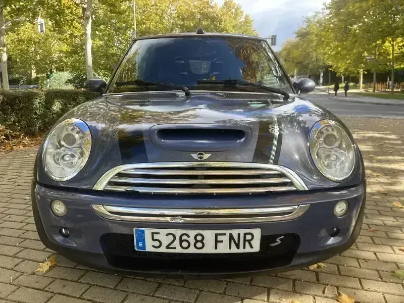 Usado Mini Cooper S 170 CV (125 kW) 2007 Gris Utilitario