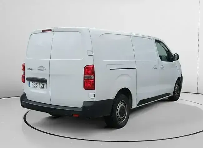 Usado Peugeot Expert Premium 103 CV (75 kW) 2022 Blanco Van