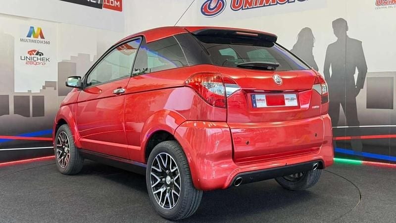 Brugt Aixam Coupe 11 HK (8 kW) 2014 Rød Coupe