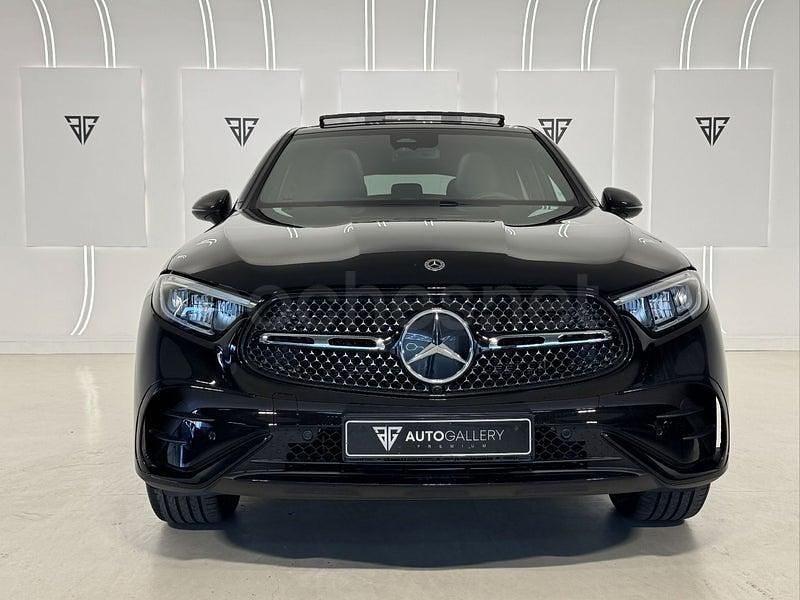 Usado Mercedes GLC300e 269 CV (197 kW) 2025 Negro Coupe