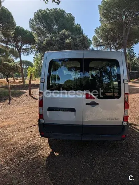 Usado Renault Master 120 CV (88 kW) 2012 Gris / plata Pickup/Camioneta