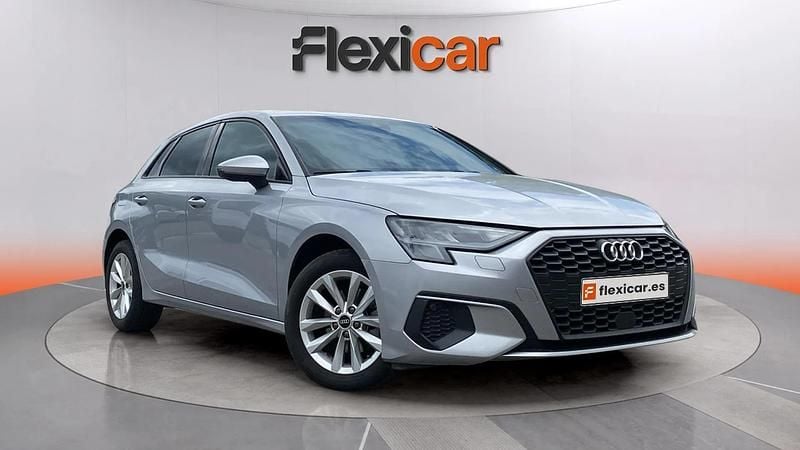 Usado Audi A3 Premium 110 CV (80 kW) 2023 Gris Berlina