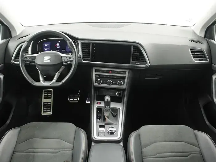 Usado Seat Ateca FR 150 CV (110 kW) 2025 Negro SUV