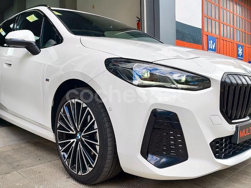 Usado BMW 218 Comfort Edition 136 CV (100 kW) 2023 Blanco Familiar