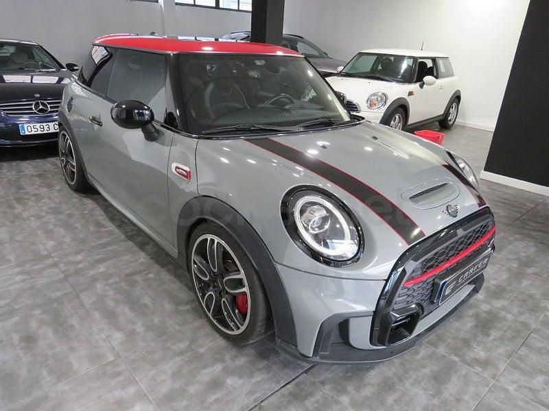 Usado Mini John Cooper Works 231 CV (169 kW) 2020 Gris / plata Utilitario