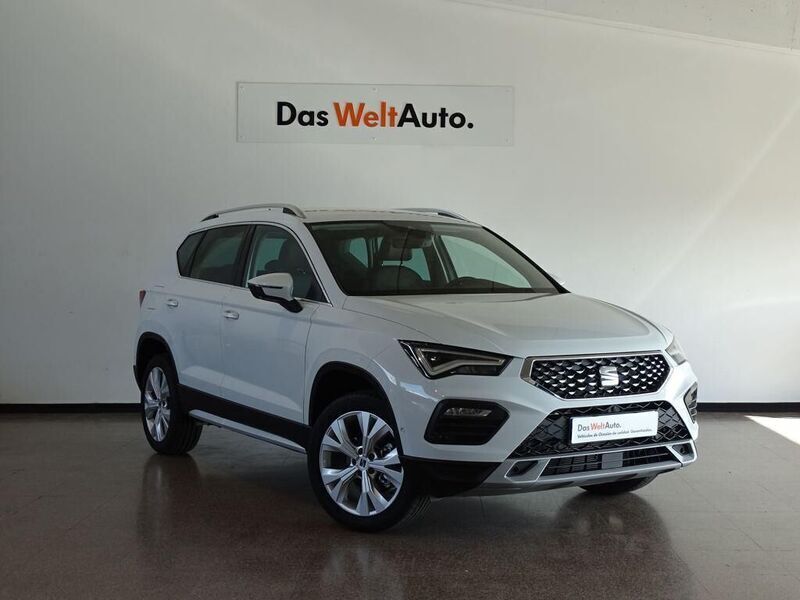 Blanco Usado 2024 Seat Ateca Style SUV | 28.900 € (Un poco caro) - Imagen 1/4