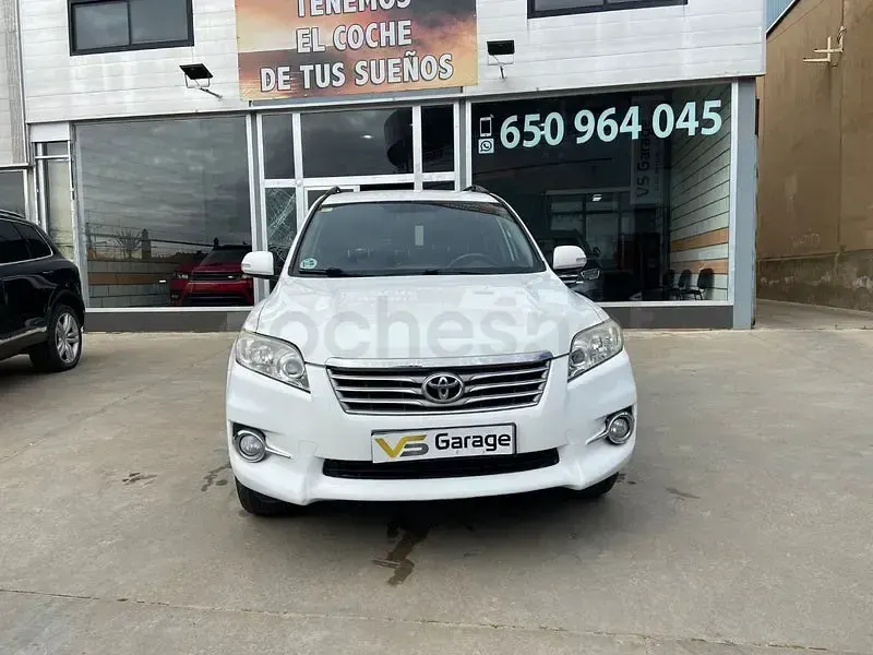 Usado Toyota RAV4 Executive 150 CV (110 kW) 2011 Blanco SUV