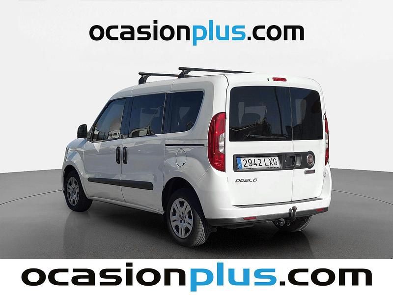 Usado Fiat Doblò 90 CV (66 kW) 2022 Blanco Monovolumen