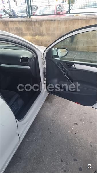 Blanco Usado 2010 VW Golf VI Advance Berlina | 6500 € (Super precio) - Imagen 1/2