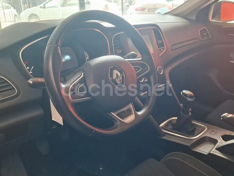 Usado Renault Mégane GrandTour Life 115 CV (84 kW) 2020 Gris / plata Familiar