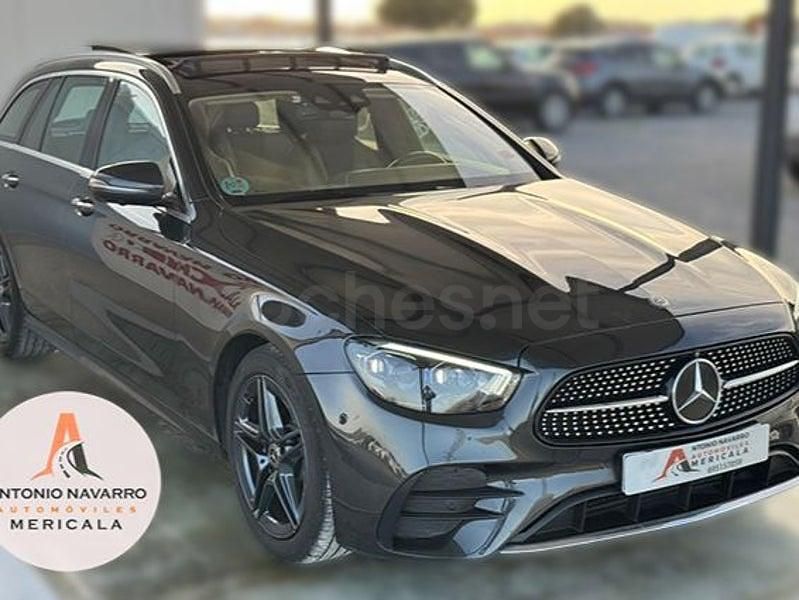 Usado Mercedes E220 194 CV (142 kW) 2021 Negro Familiar