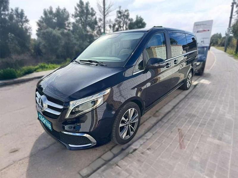 Usado Mercedes V220 163 CV (119 kW) 2021 Azul Monovolumen