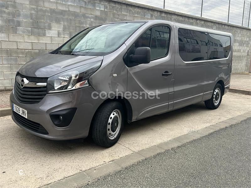 Gris / plata Usado 2017 Opel Vivaro Van | 17.900 € (Caro) - Imagen 1/4