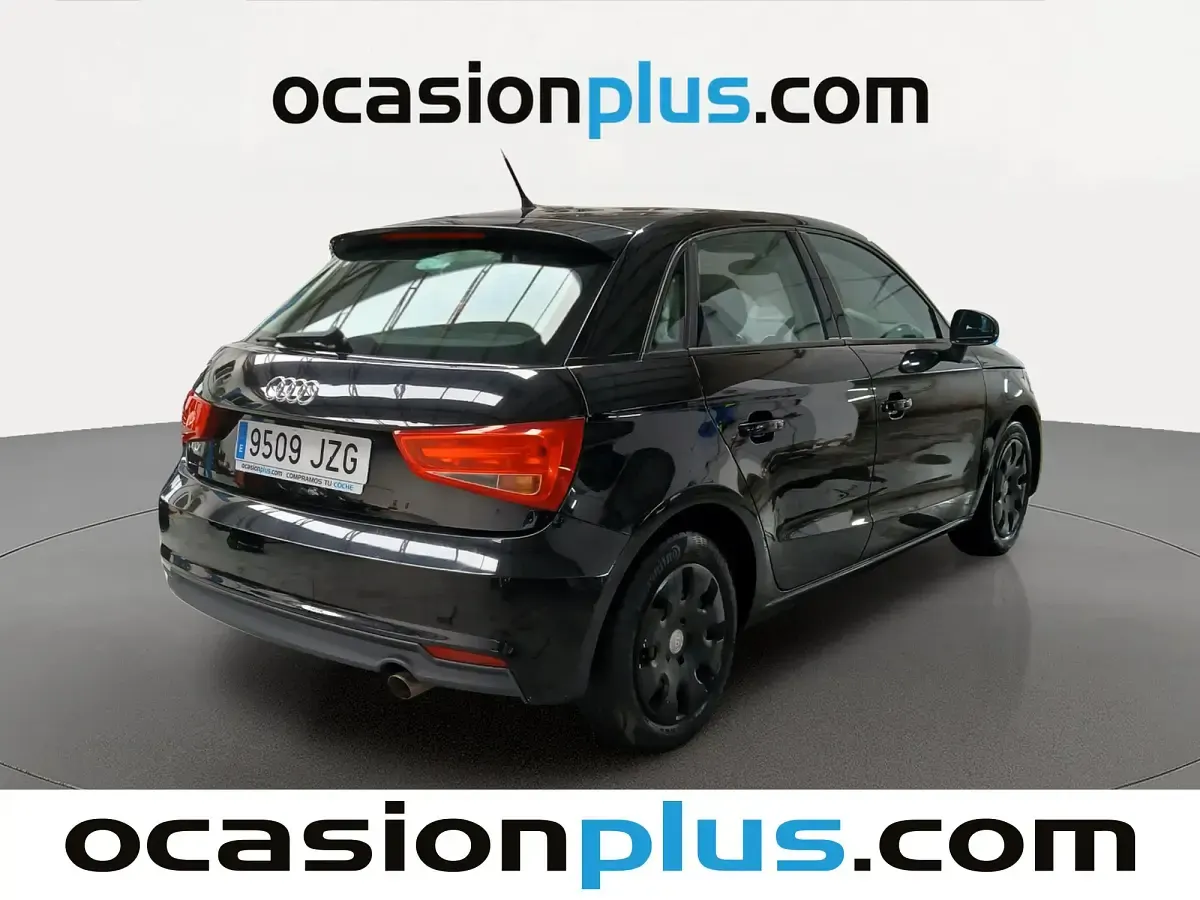 Usado Audi A1 Sportback Attraction 116 CV (85 kW) 2017 Negro Utilitario