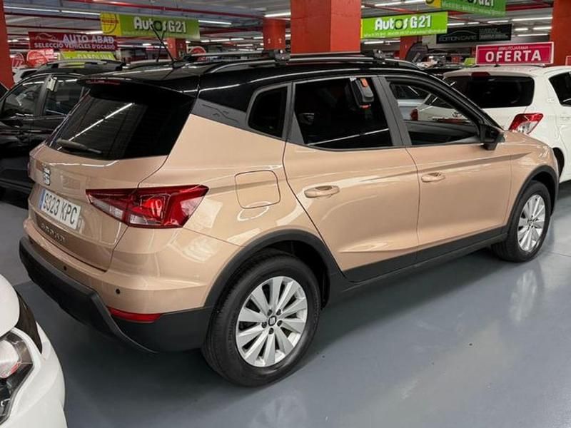 Usado Seat Arona Style 95 CV (69 kW) 2018 Negro SUV