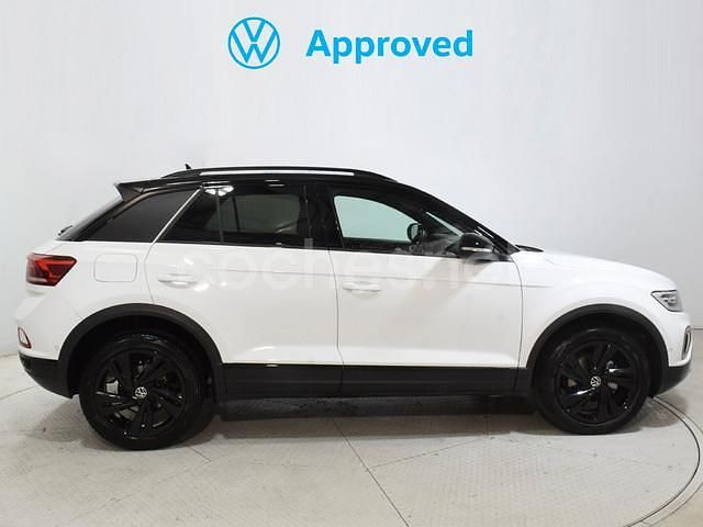 Usado VW T-Roc 116 CV (85 kW) 2025 Blanco SUV