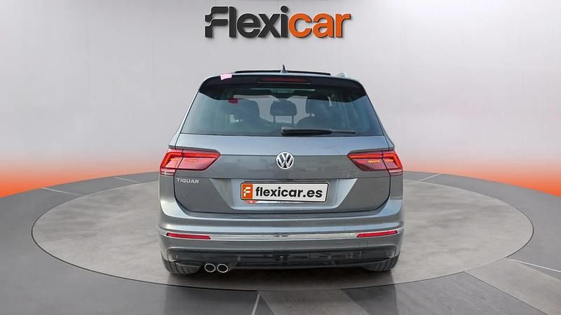 Usado VW Tiguan Advance 150 HP (110 kW) 2018 Cinzento SUV