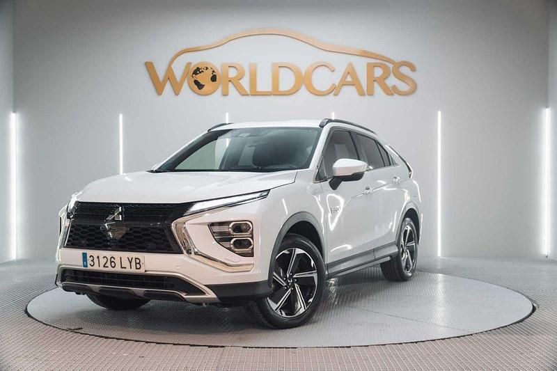 Blanco Usado 2022 Mitsubishi Eclipse Cross SUV | 21.999 € (Un poco caro) - Imagen 1/4