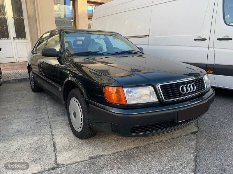 Verde Usado 1992 Audi 100 Berlina | 2500 € - Imagen 1/4