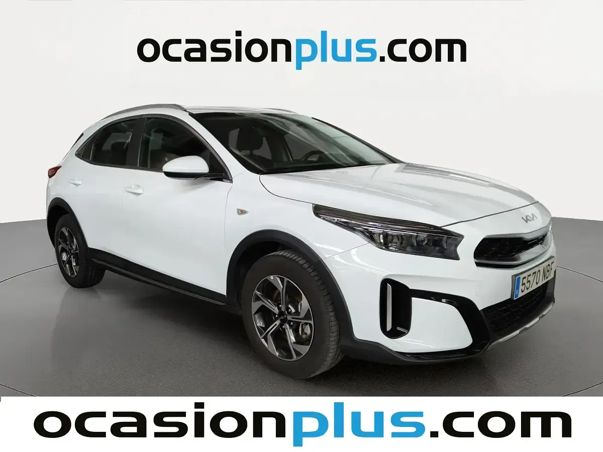 Usado Kia XCeed 100 CV (73 kW) 2025 Blanco SUV