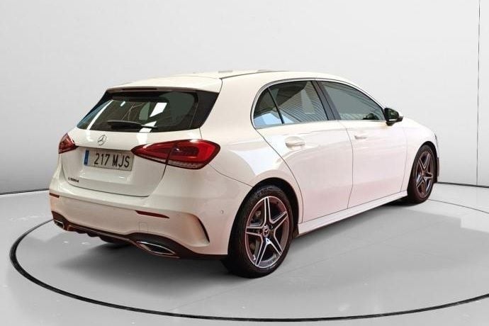 Usado Mercedes A180 AMG line 116 CV (85 kW) 2023