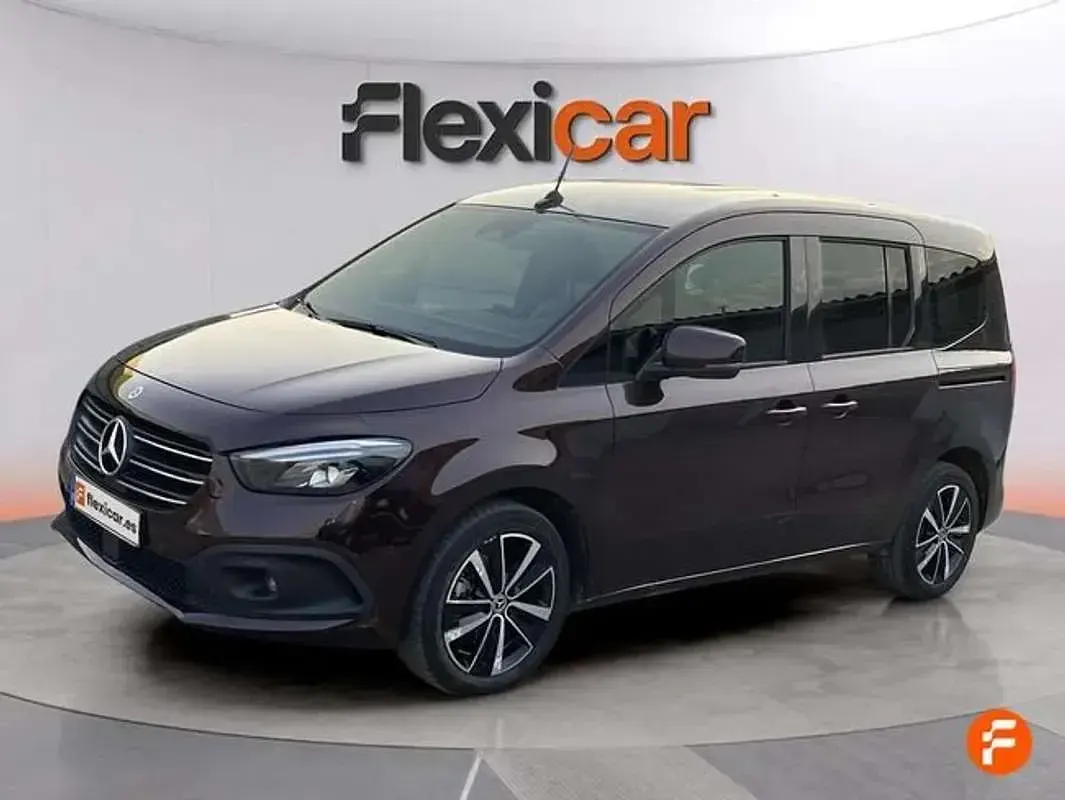 Usado Mercedes 180 116 CV (85 kW) 2022 Burdeos Berlina
