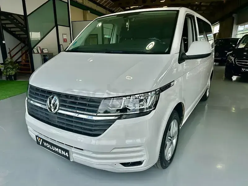 Usado VW Caravelle 110 CV (80 kW) 2024 Blanco Van