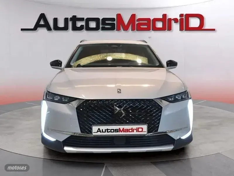 Usado DS Automobiles DS4 Crossback Rivoli 225 CV (165 kW) 2022 Gris SUV