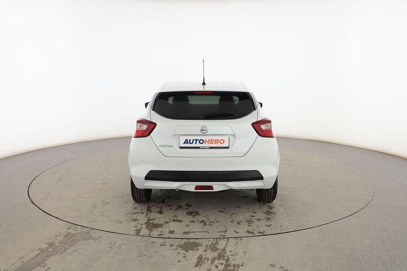 Usado Nissan Micra Acenta 92 CV (67 kW) 2021 Blanco Utilitario